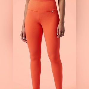 NWOT Athleta Alicia Keys collab leggings (color: orange)